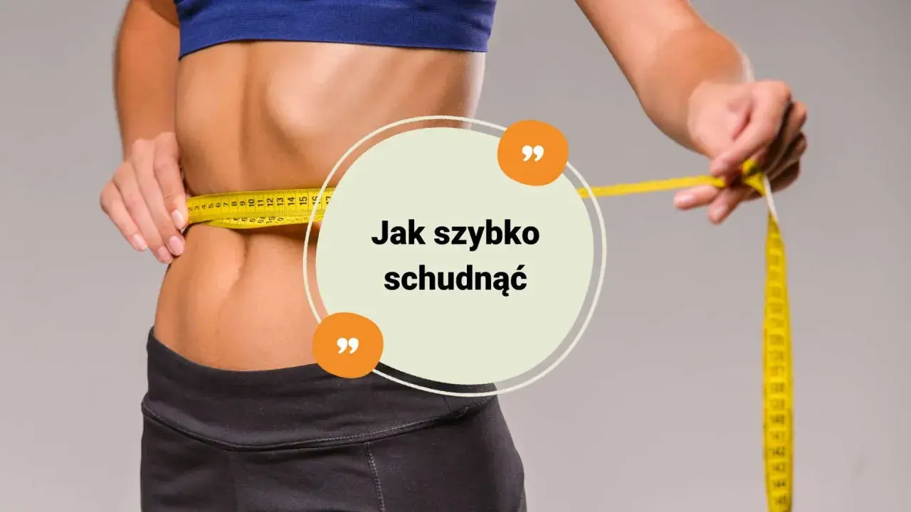 Kobieta mierzy talię centymetrem, szukając odpowiedzi na pytanie: jak szybko schudnąć.